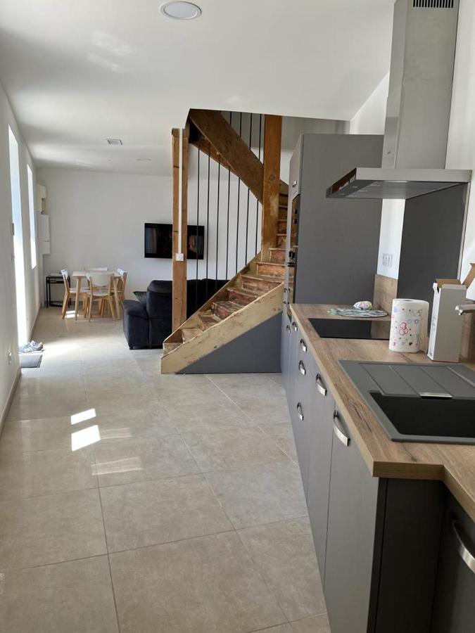 Superbe Maison De Ville, Renovee A 15 Min De Lyon Saint-Symphorien-d'Ozon Exterior photo